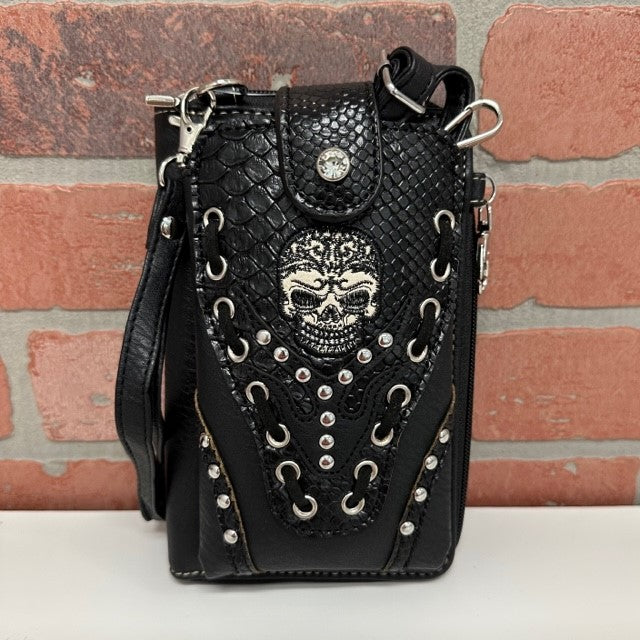 Skull and crossbones bag clearance