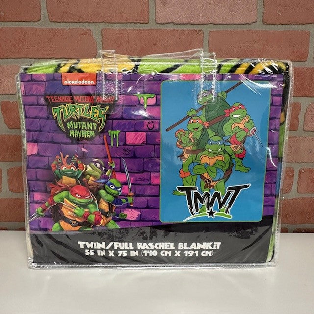 Blanket -Teenage Mutant Ninja Turtles Poses - Twin/Full-hotRAGS.com