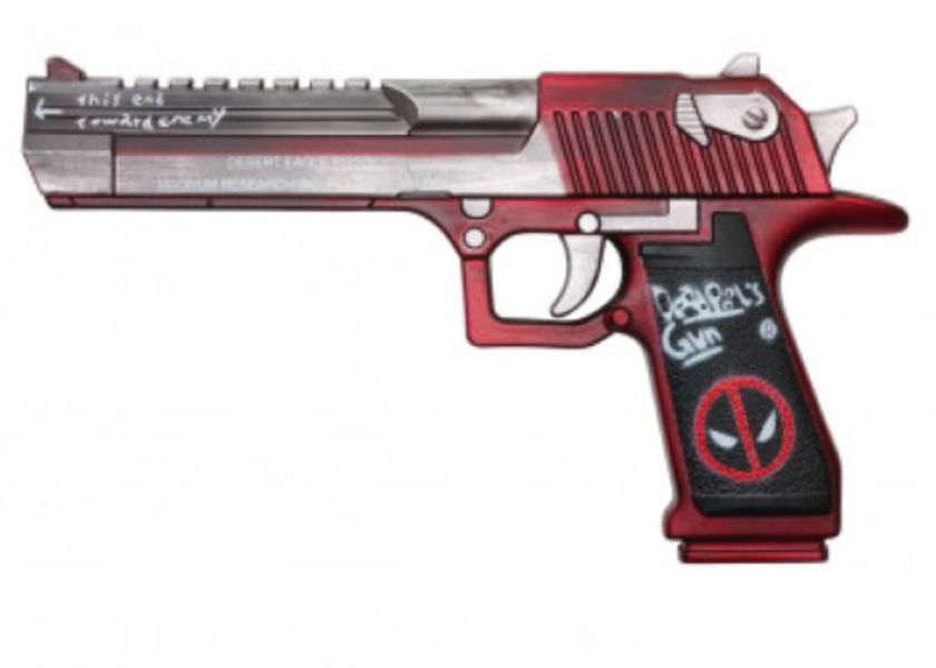 Toy - Foam Replica Deadpool - Silver-hotRAGS.com