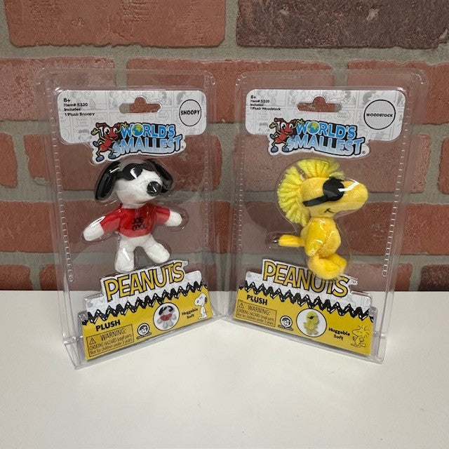 Toy - World's Smallest - Peanuts Plush - hotRAGS.com