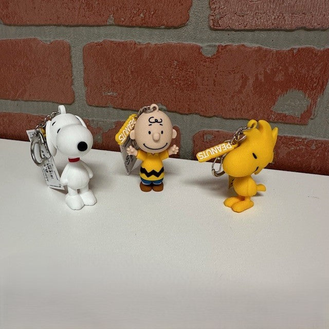 Keychain - Peanuts Assorted - hotRAGS.com