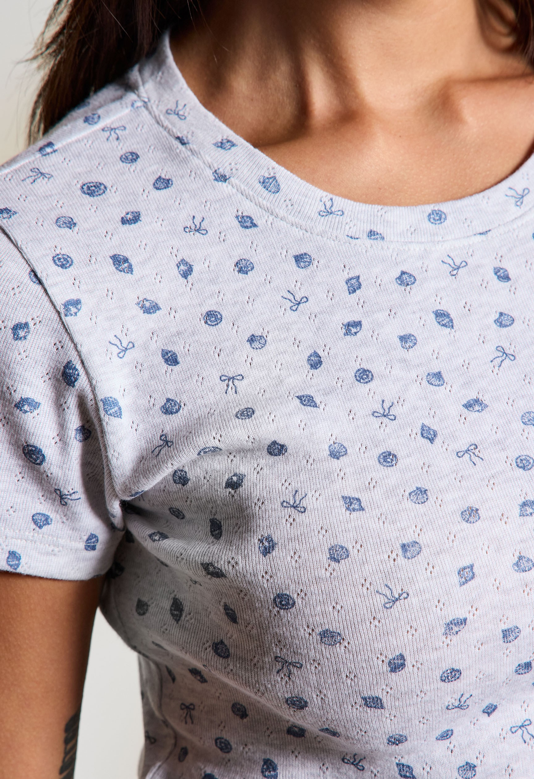 Jr Short Sleeve - Shells Bows - hotRAGS.com