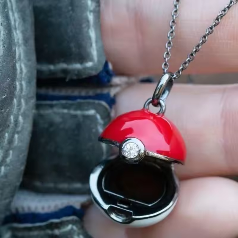 Necklace - Pokémon Ball 3D - hotRAGS.com