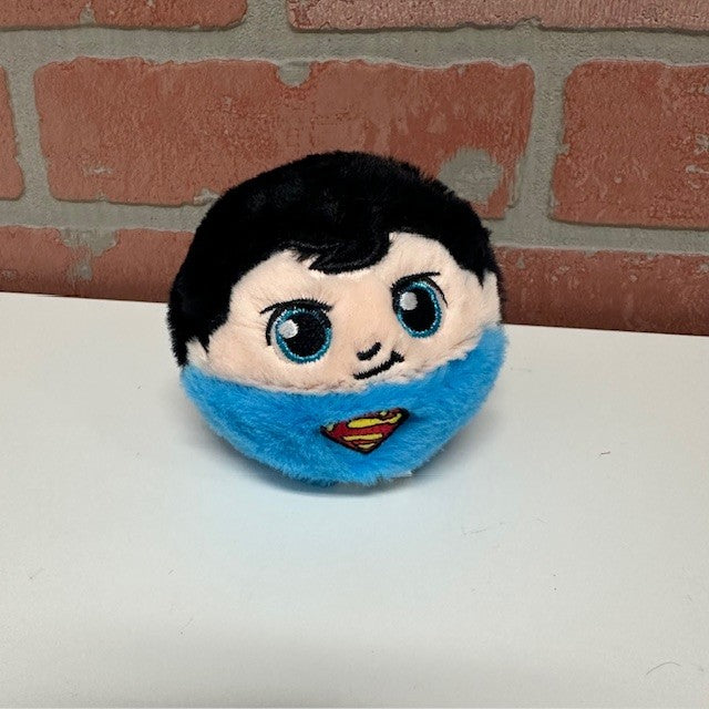 Toy - Plush Ty Ball - Superman - hotRAGS.com