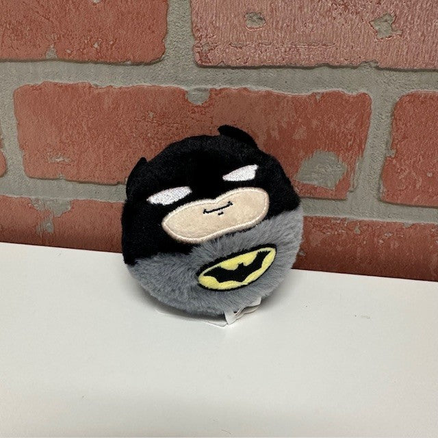Toy - Plush Ty Ball - Batman - hotRAGS.com
