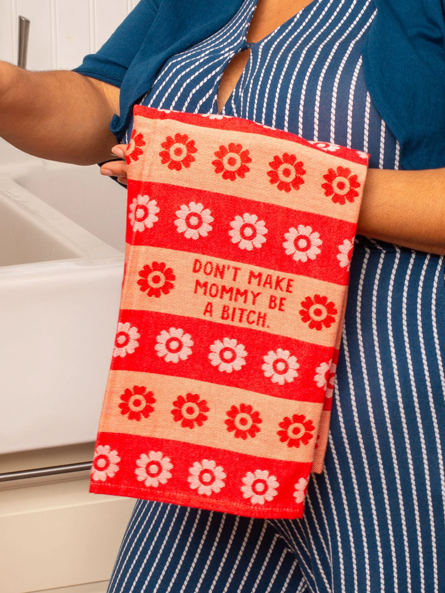 Kitchen Towel - Don't Make Mommy Be A Bitch - hotRAGS.com