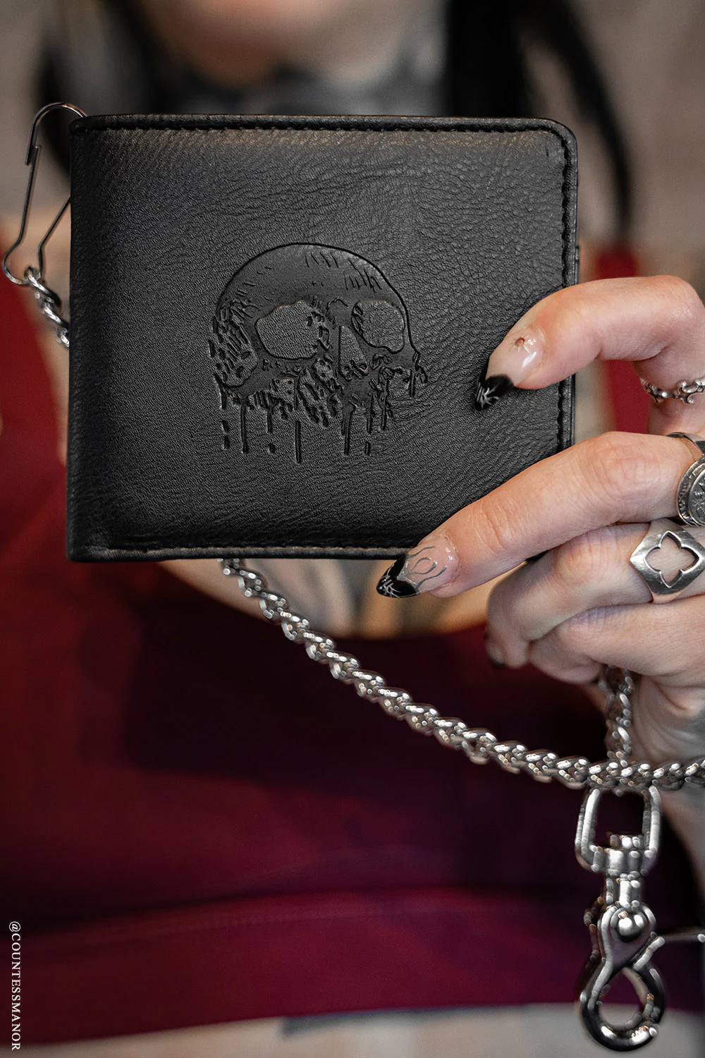 Wallet - Skull Embossed W/chain - hotRAGS.com