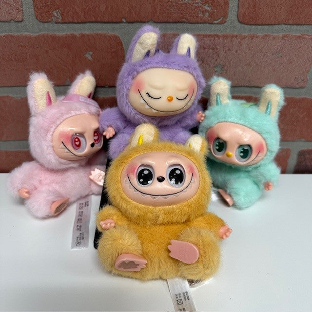 Keychain - Monster Have A Seat