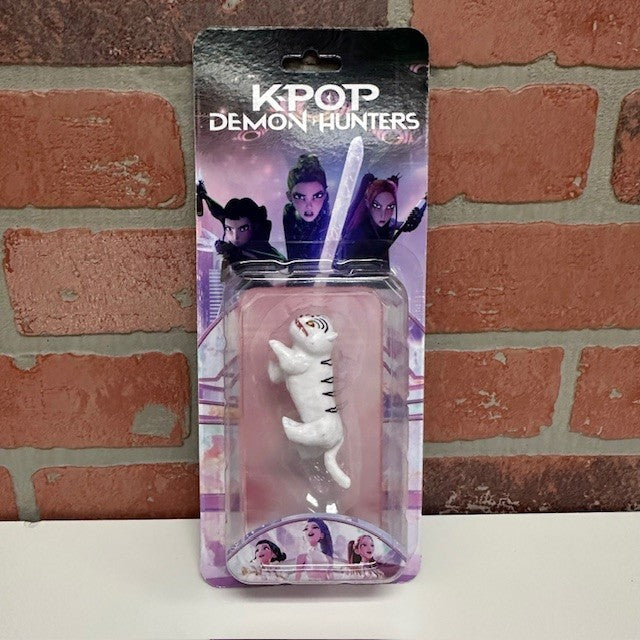Toy - Kpop - White Cat - hotRAGS.com