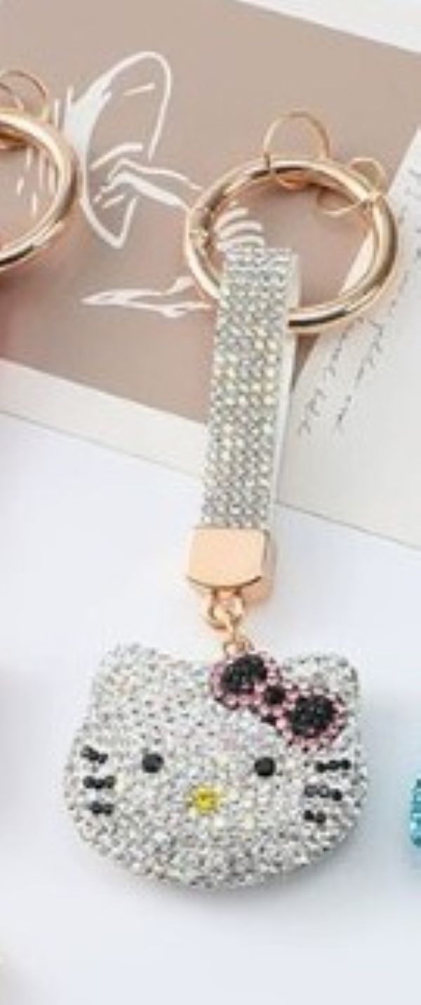 KEYCHAIN - HELLO KITTY - WHITE Bling - hotRAGS.com