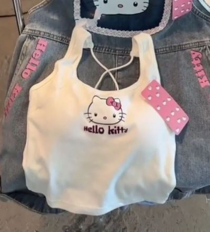 JR TANK Top - HELLO KITTY WITH PAD