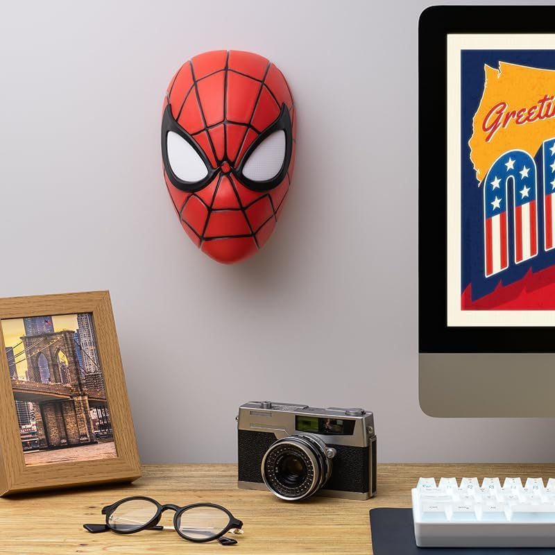 LIGHT - SPIDERMAN MASK WALL DESK