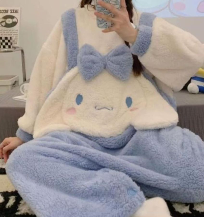 ONESIE - Plush CINNAMAROLL