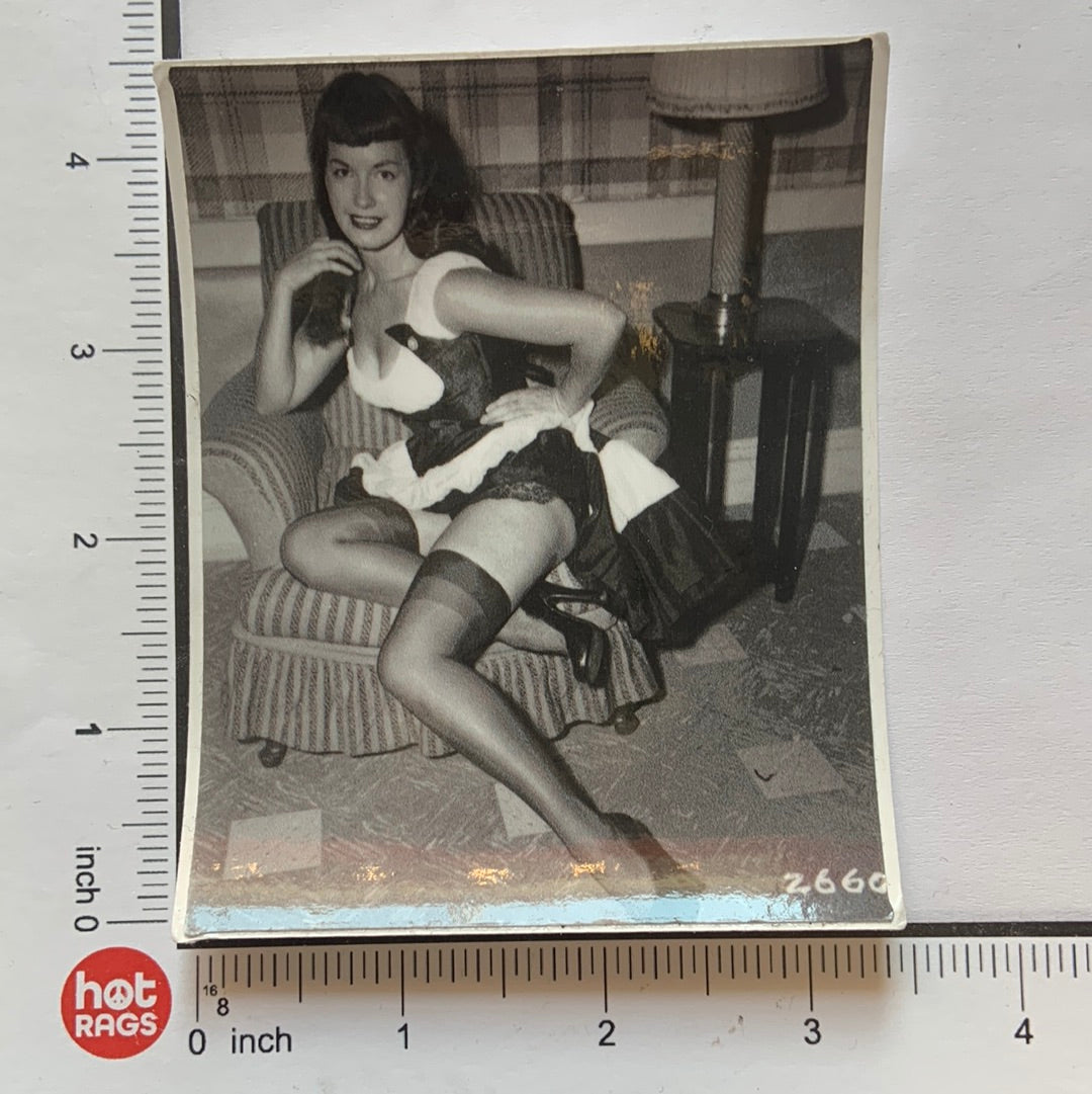 Sticker Bettie Paige Sit Chair-hotRAGS.com