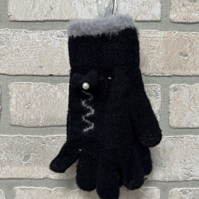 Gloves - Fuzzy - Black-hotRAGS.com