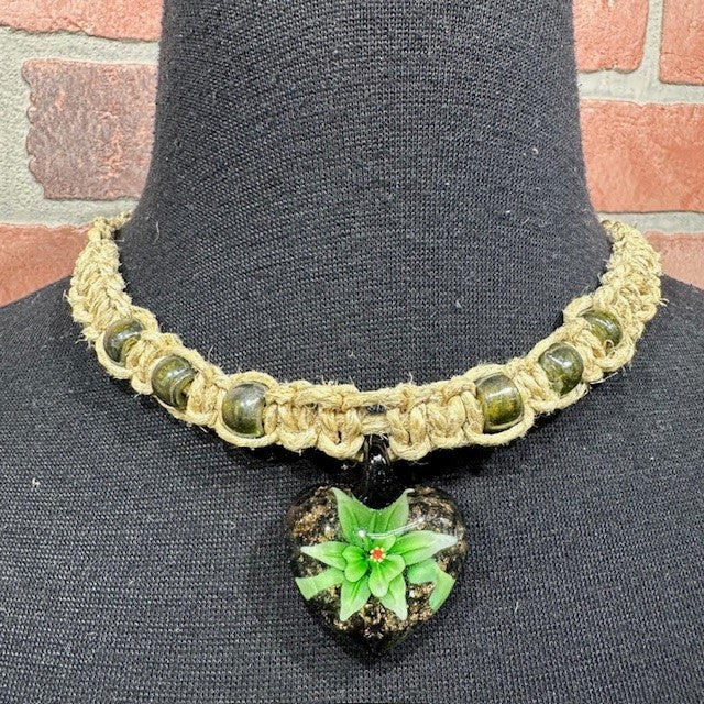 Necklace - Hemp Heart Flower - Green