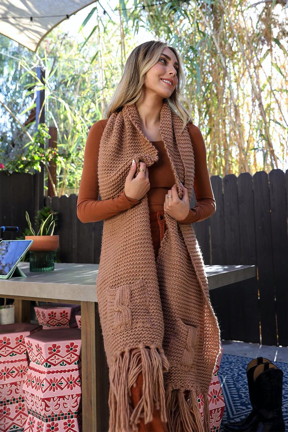 Scarf - Knitted Fringed Pockets - Camel-hotRAGS.com
