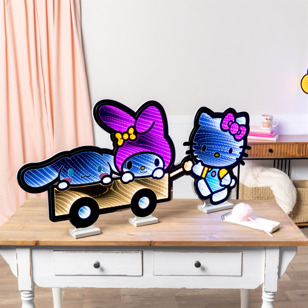 Light - Hello Kitty Friends Wagon
