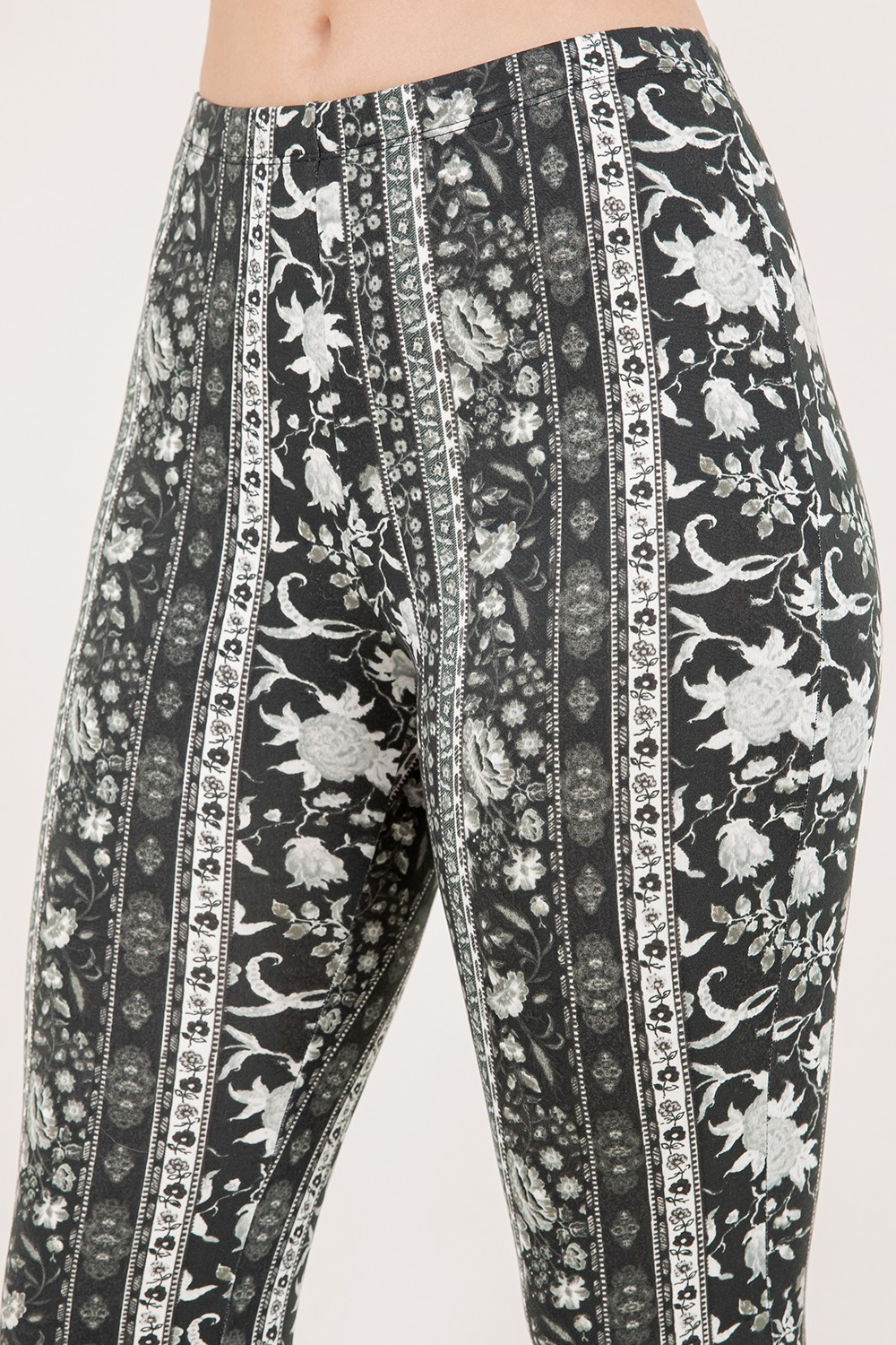 PANTS - PALAZZO - Black White Flowers
