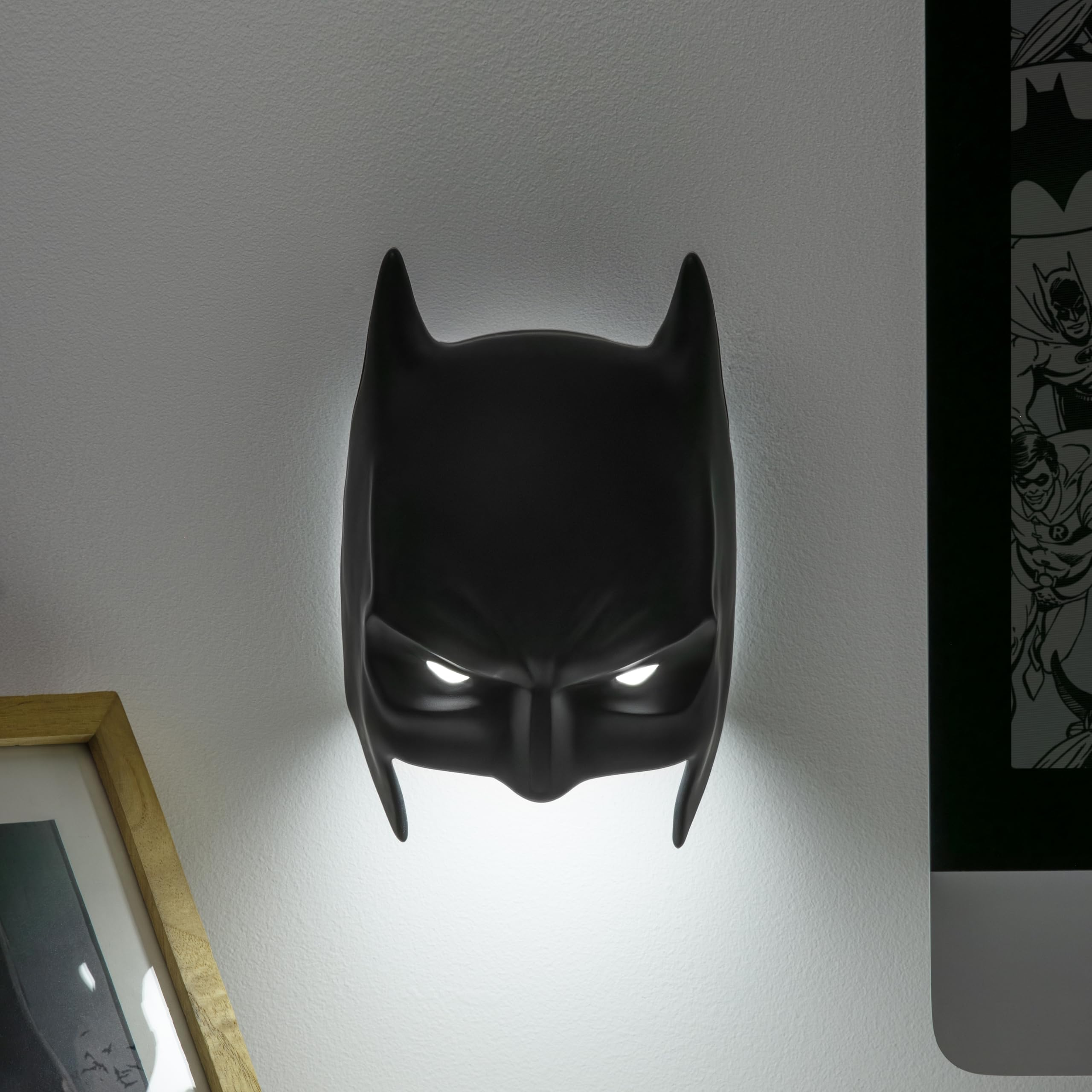 Light - Batman Mask