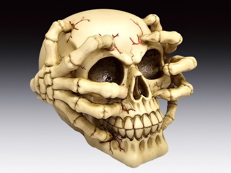 Statue - Skull With Hands - hotRAGS.com