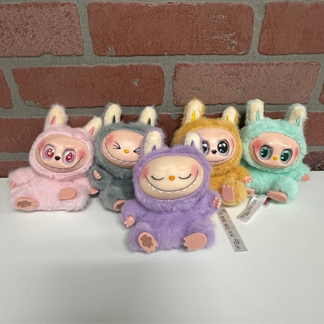 Keychain - Monster Have A Seat