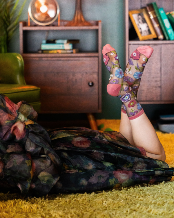 Socks - Sheer Crew Florals Black - hotRAGS.com