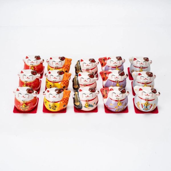 Figurines - Maneki Neko Lucky Cat - hotRAGS.com
