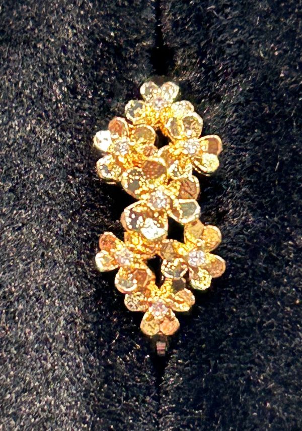 Belly Ring - Hinged Flower - Gold - hotRAGS.com