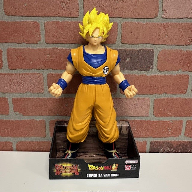 Figure - Dragonball Saiyan Goku - hotRAGS.com