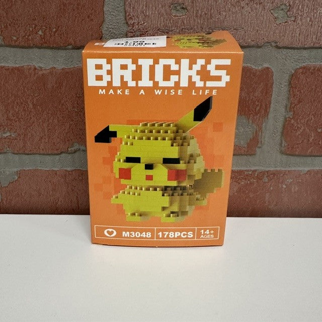 Toy - Bricks - Pikachu