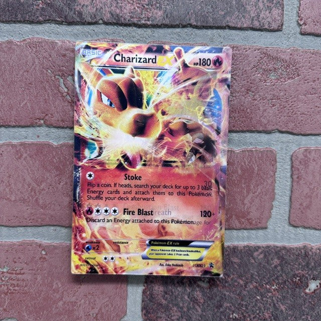 Sticker - 3D Charizard Card
