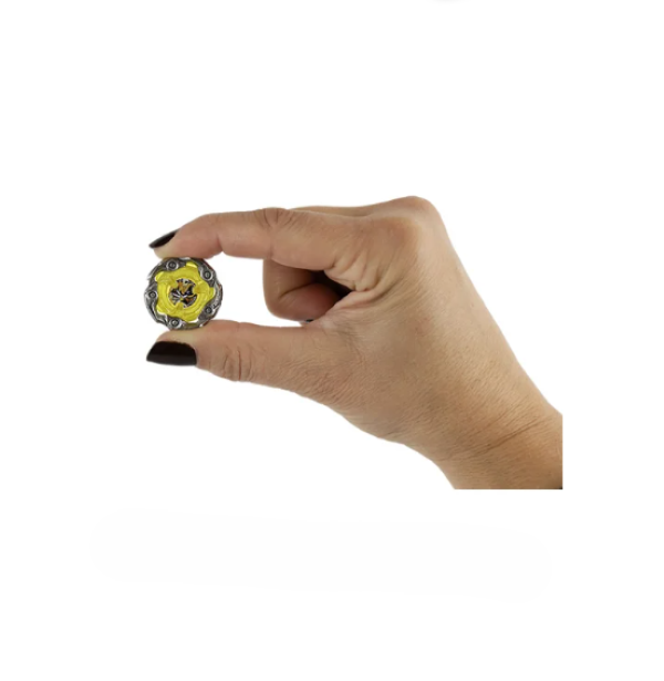 TOY - World's Smallest BEYBLADE