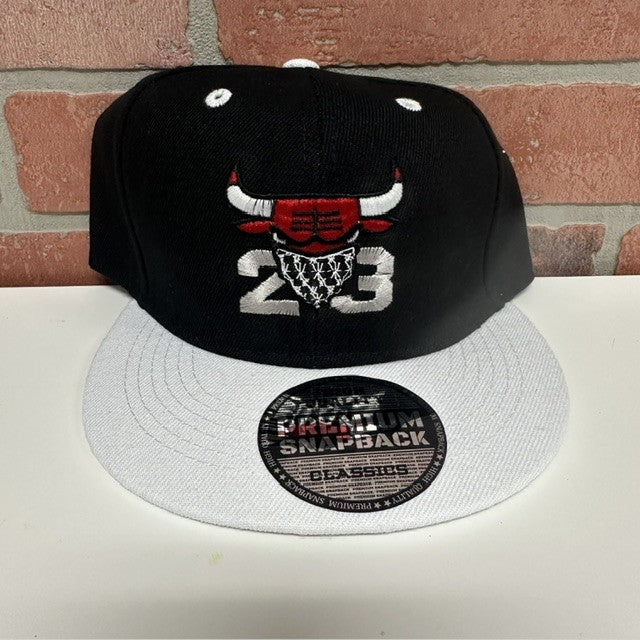 HAT - CHICAGO BULLS - BLACK 23
