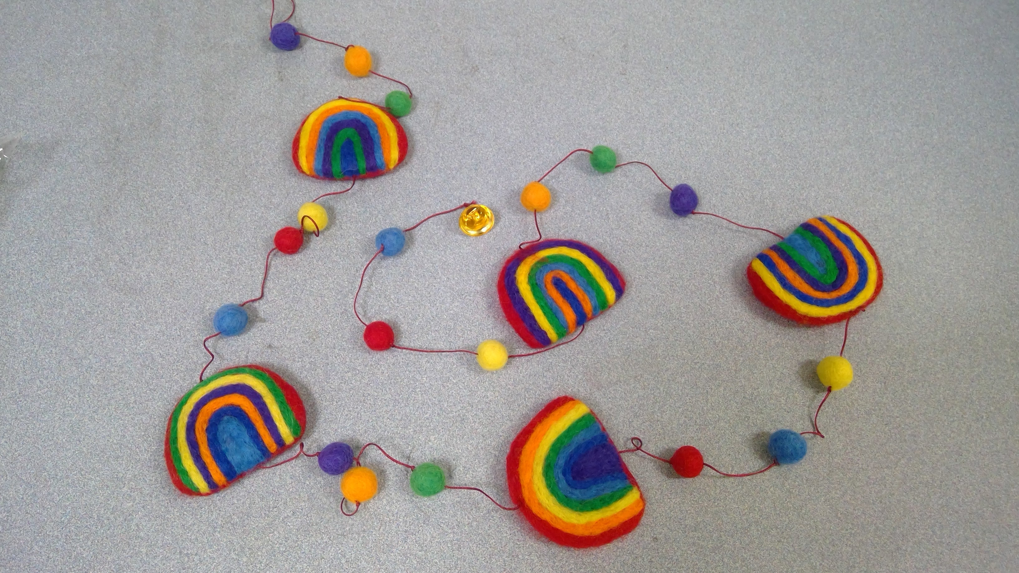 Garland Rainbow - Gay Pride-hotRAGS.com