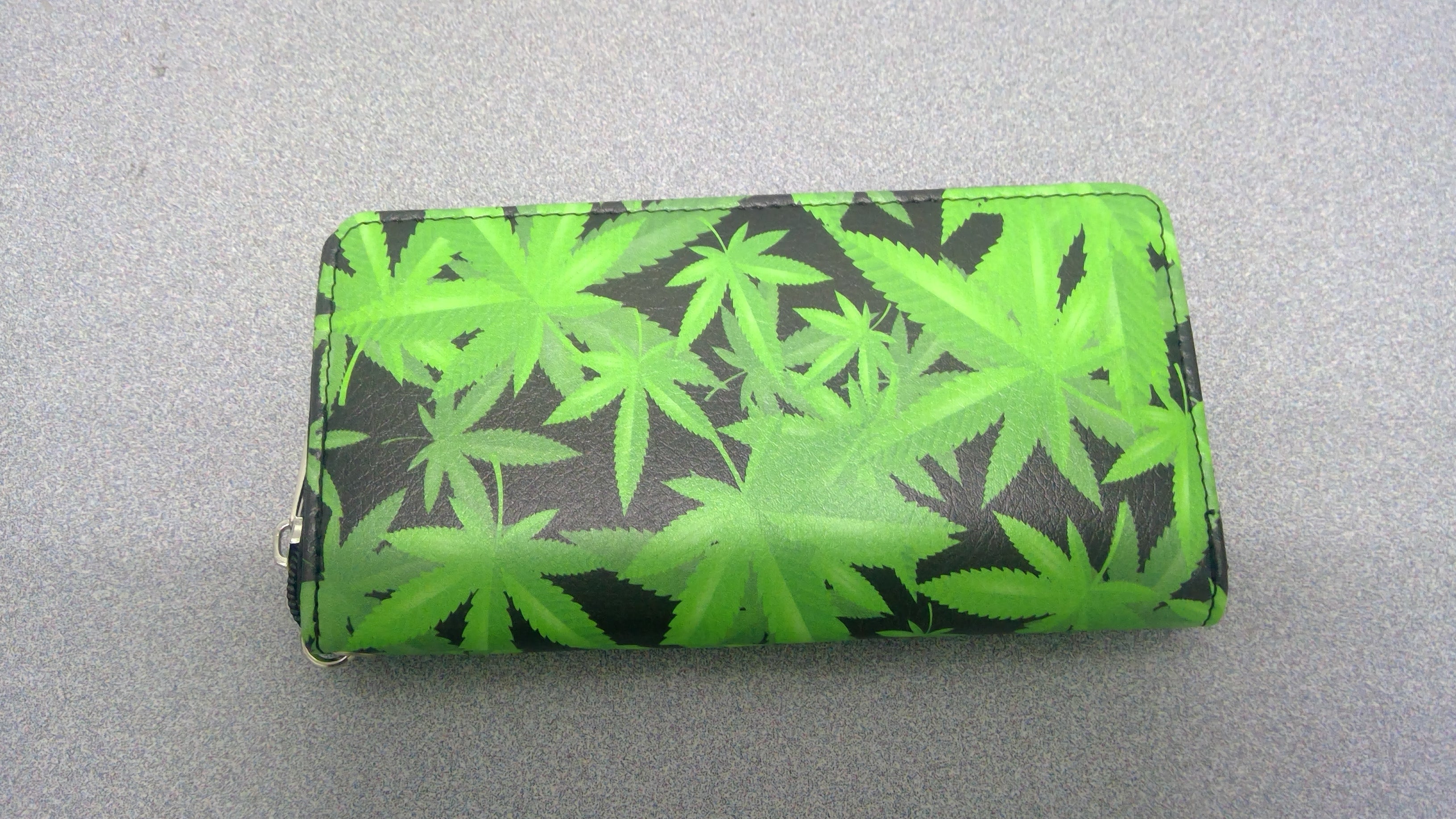 Wallet All Over Leaf-hotRAGS.com