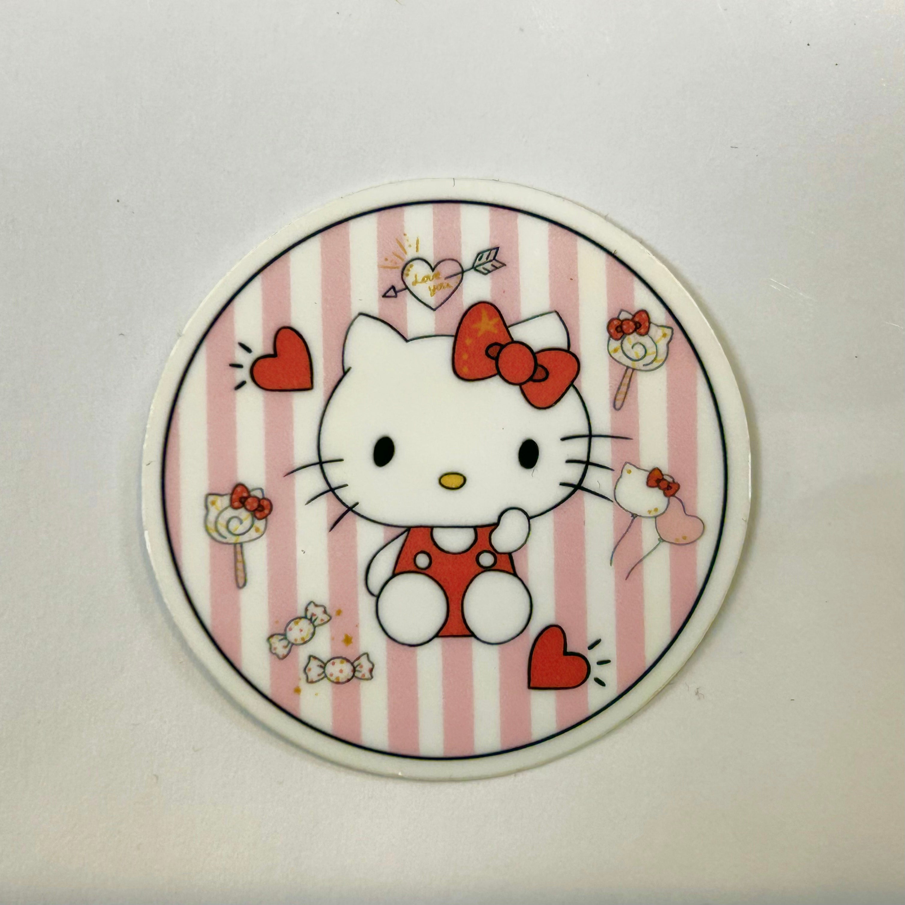 Sticker Hello Kitty Valentine's Round-hotRAGS.com